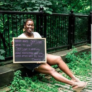 Meet your Posher, Danielle